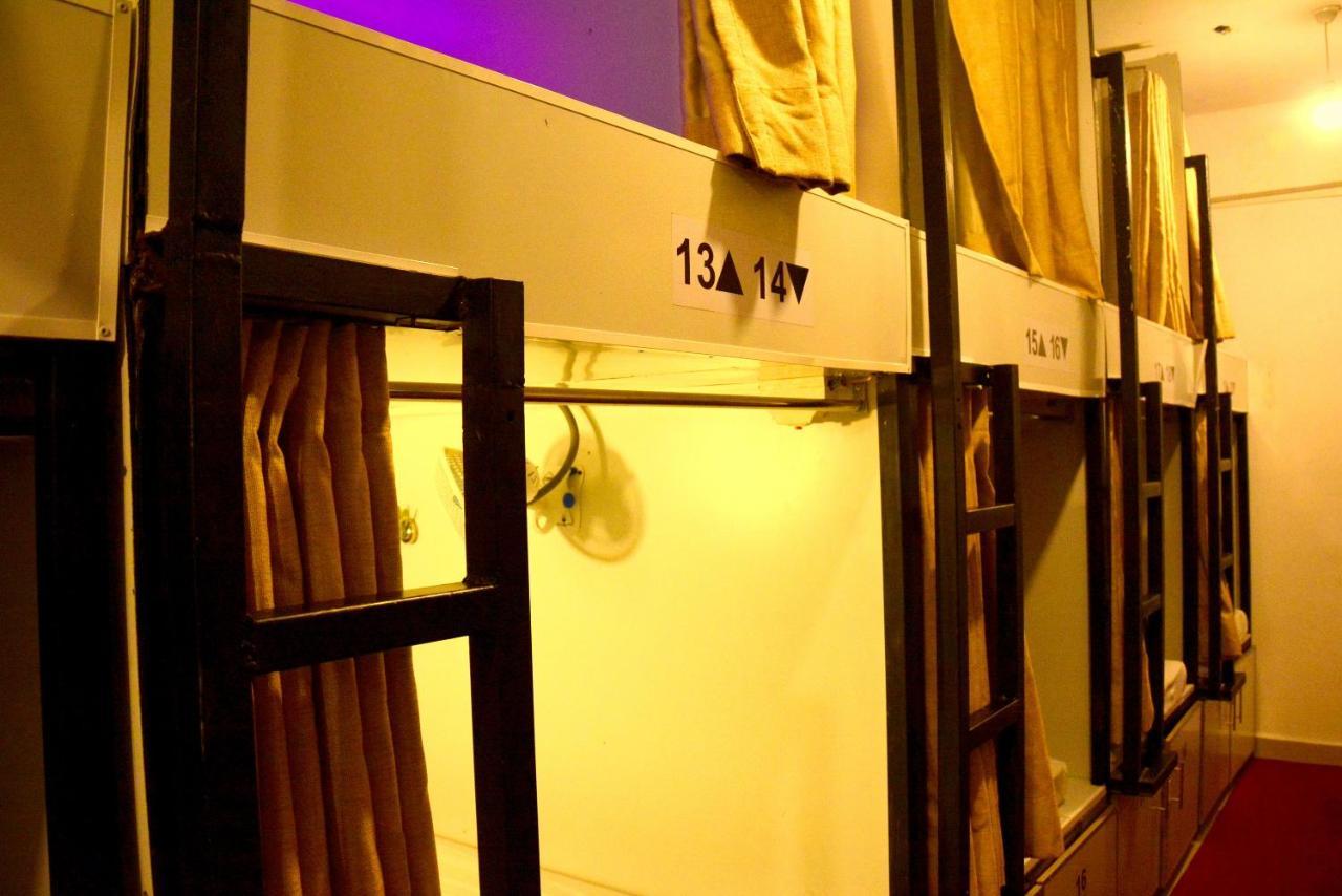 Bunk Planet Hotel Kandy Exterior photo